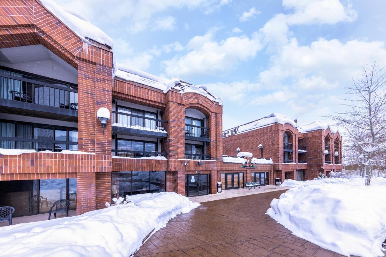 Raintree'S Park Plaza 파크 시티 외부 사진