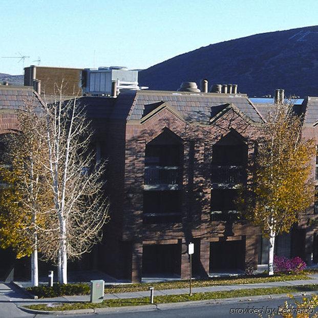 Raintree'S Park Plaza 파크 시티 외부 사진